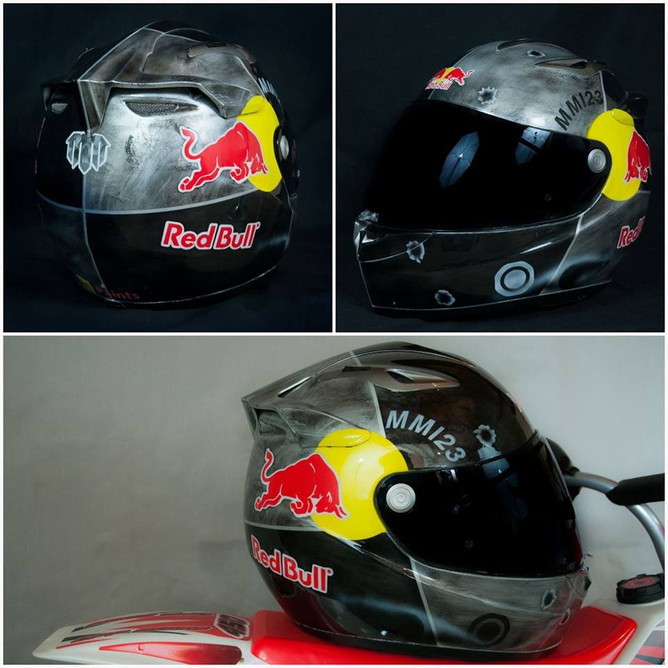 Peinture aérographe casque ken block redbull red bull