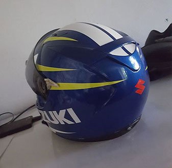 Peinture casque suzuki aérographe